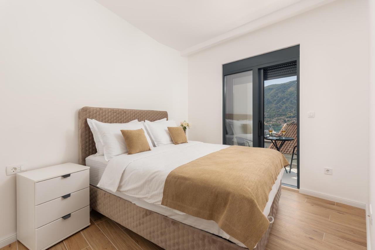 Berge Apartments Kotor Exteriér fotografie